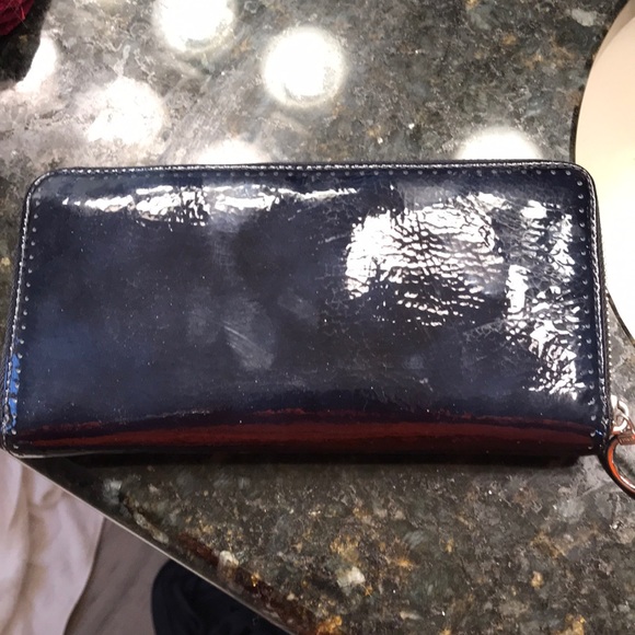 Coach handbag. Matching wallet - Picture 6 of 8